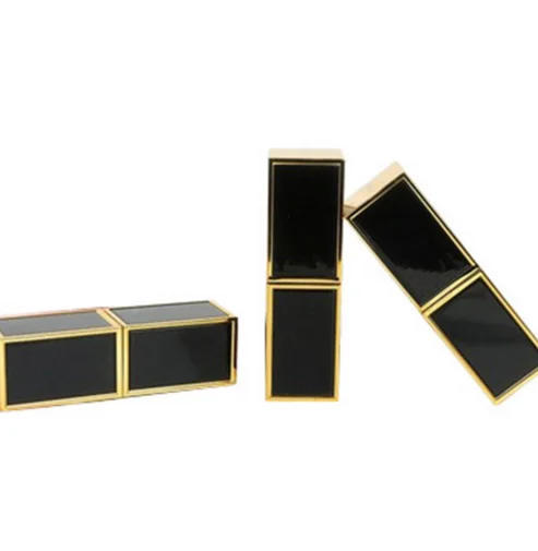 China Factory Sale Beauty Cosmetic Custom Matte Lipstick Private Label Lipstick with your design tube