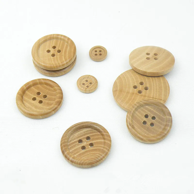 Wood Button For Craft Clothes With 2 holes/4 holes Customize Size Laser Logo natural wooden button