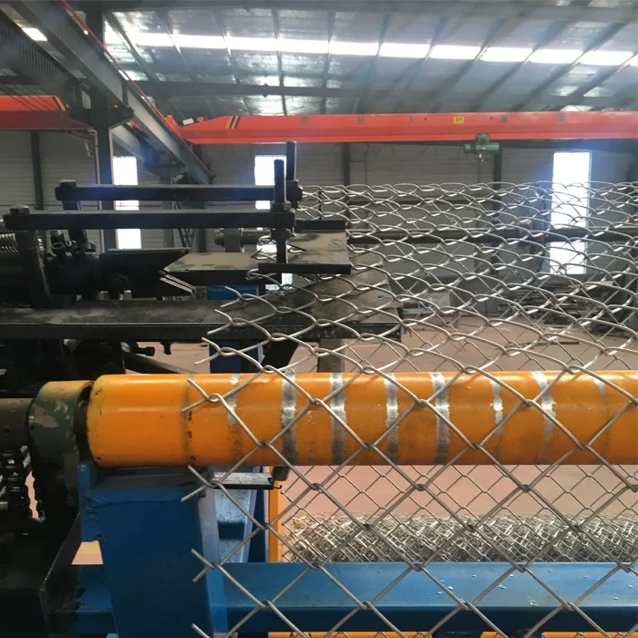 shade mesh cover wind screen chain link fence machine