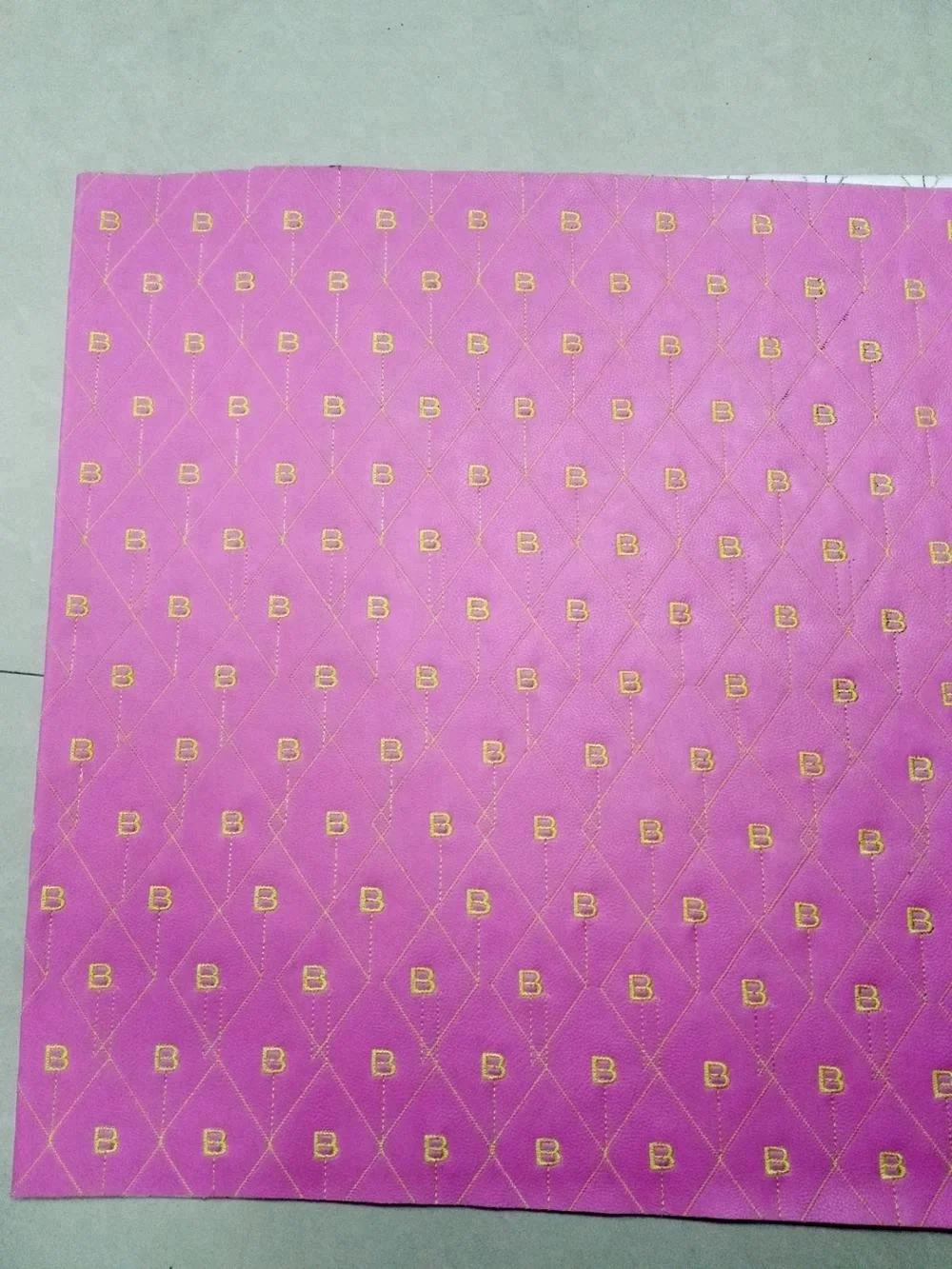 Automatic embroidery machine with price / yuxing quilting embroidery computerized machine