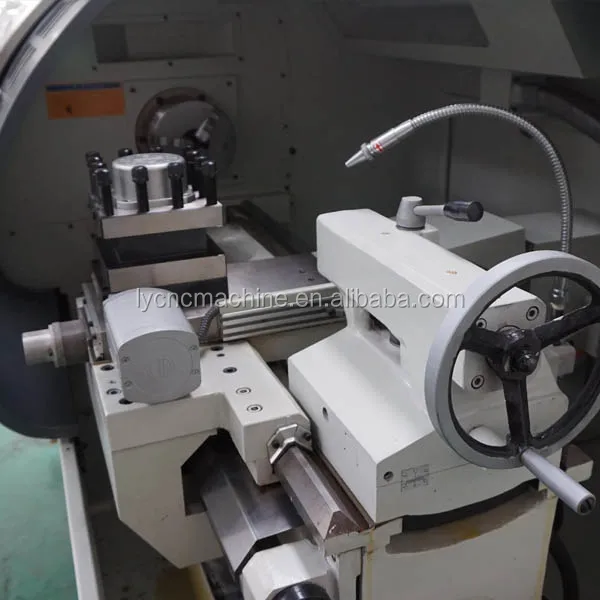 Fanuc, Siemens управления токарный станок с чпу машины CK6136