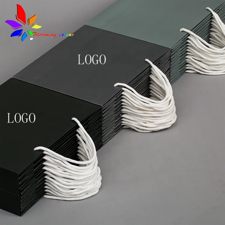 China Supplier Factory biodegradable black kraft packaging paper bag custom with handle and logo