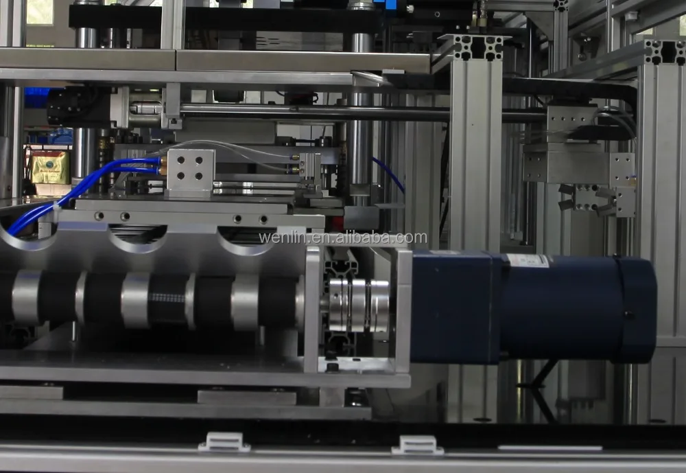 Factory Customized Full Automatic Plc Control Servo Pvc Smart Rfid Card Punching Machine