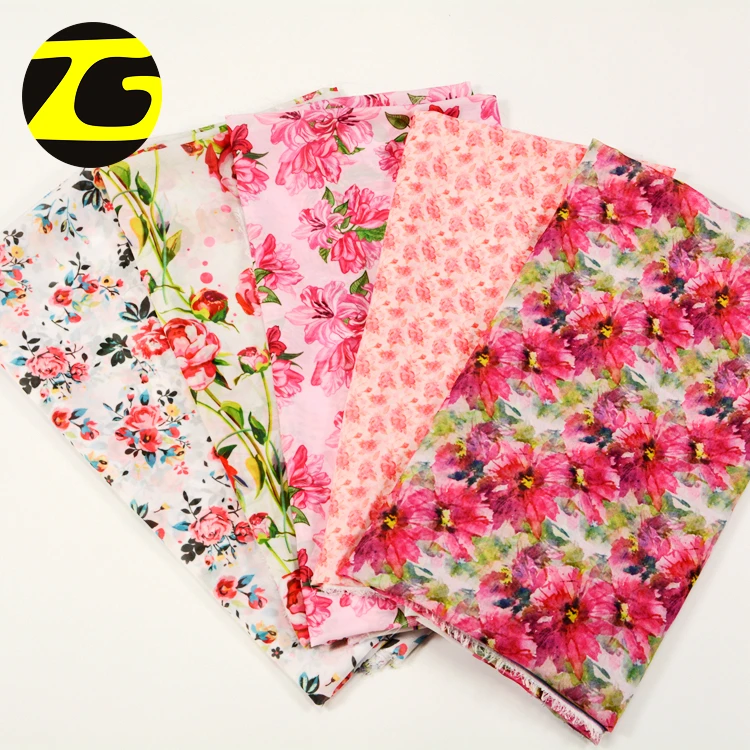 
2018 Hot selling good touch wholesale digital floral print silk chiffon fabric 