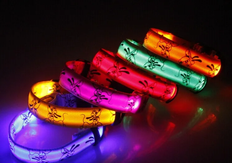 Flashing LED Neck Strap For Dog