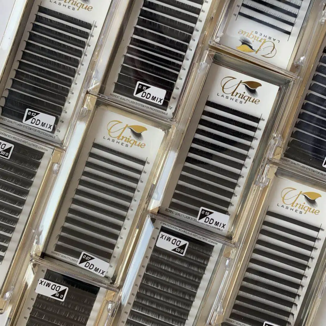 Popular Own brand  easy fanning eyelash private label curl C D  russian volume lashes extensions