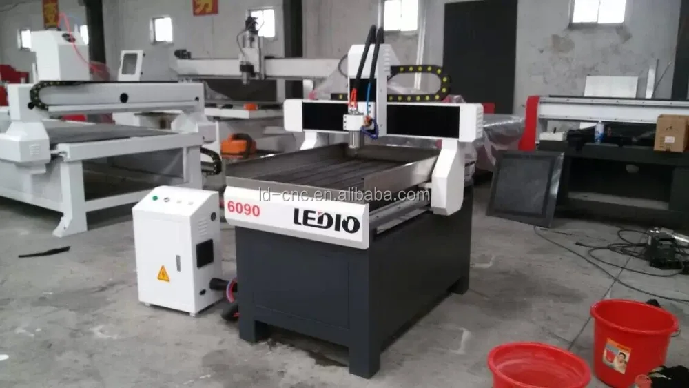 6090 малых чпу гравюра фрезерный станок с чпу машина для дешевой цене в наличии