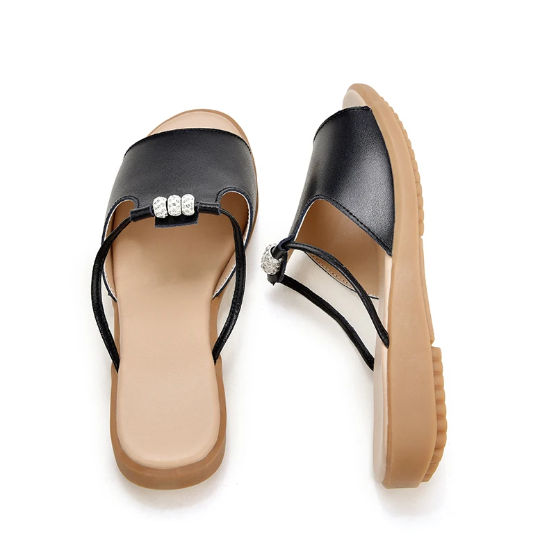 Ultima moda nuevo diseno sandalias de verano zapatos planos de cuero transpirable suela antideslizante senoras sandalias