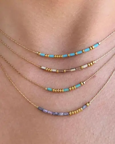 Изящное крошечное ожерелье из золотистого бисера персональное Morse