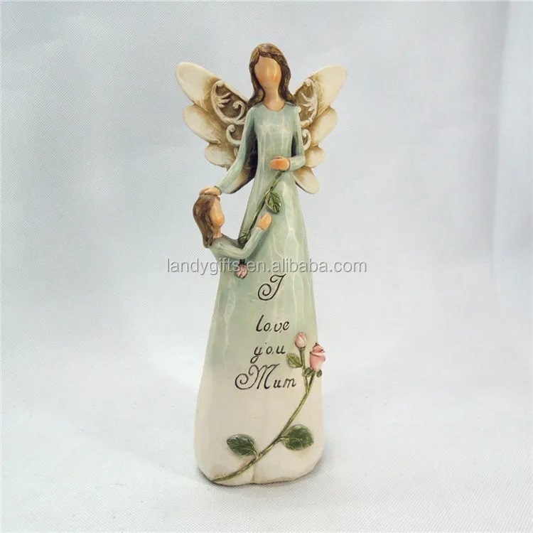 Тематическая фигурка обнимающего ангела на День Матери