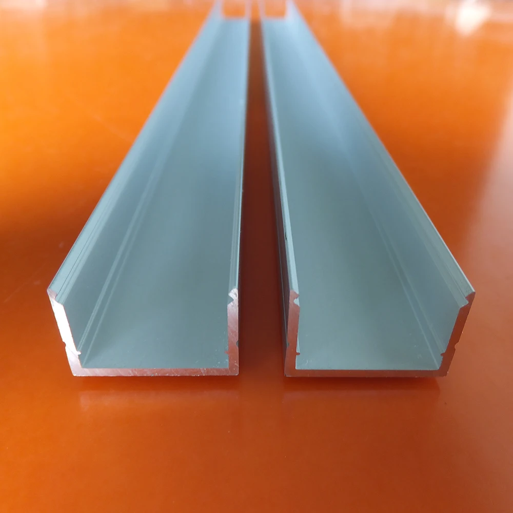 Shenzhen supplier aluminum profile/LED strip lights used under cabinets and for plinths
