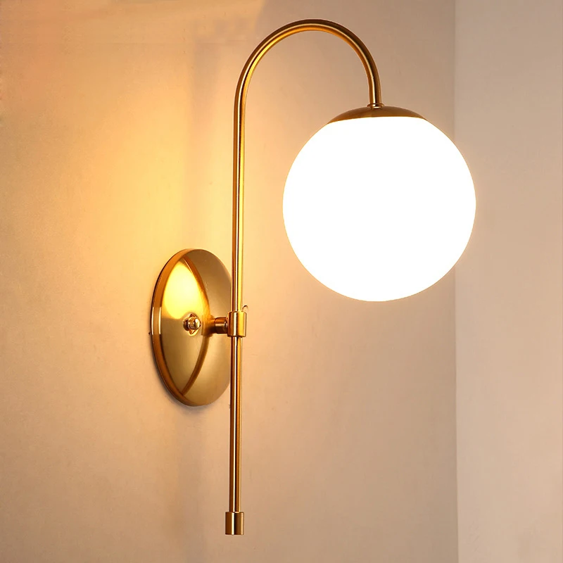Nordic modern Antique Wall Lamp Classic Gold Wall Sconce Restaurant Globe Wall Sconce