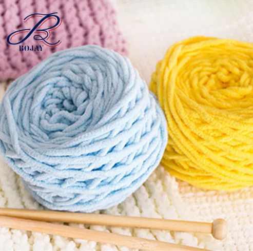 Chenille Yarn 100% Polyester Vegan Chunky Yarn Jumbo Yarn Knitting Materials for Knitting Scarves, Blankets