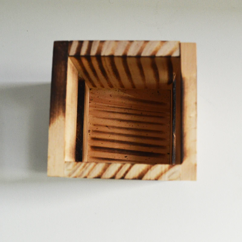 Ваза для карандашей и держатель ручек