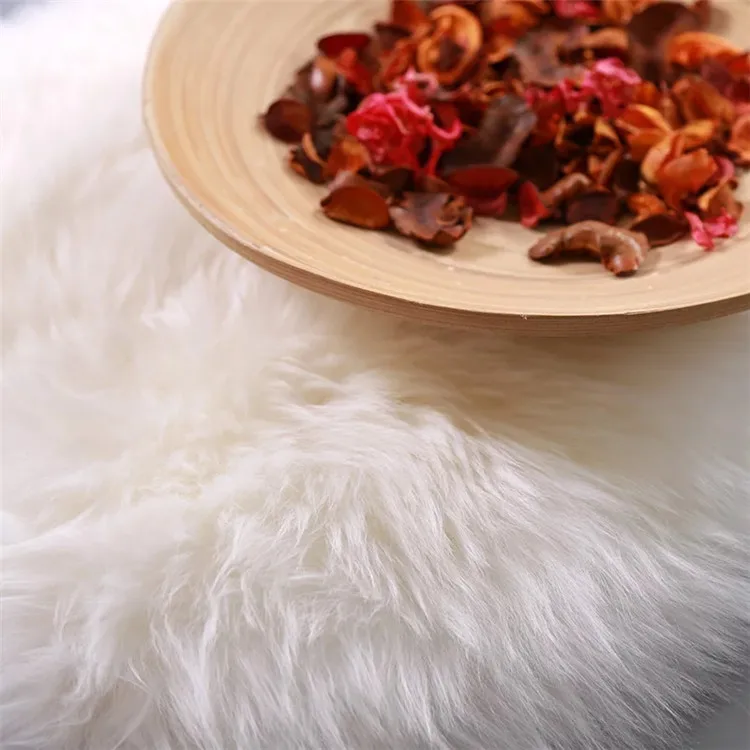 Luxury Sheepskin Lambskin Natural Long Wool Bedroom Sheepskin blankets
