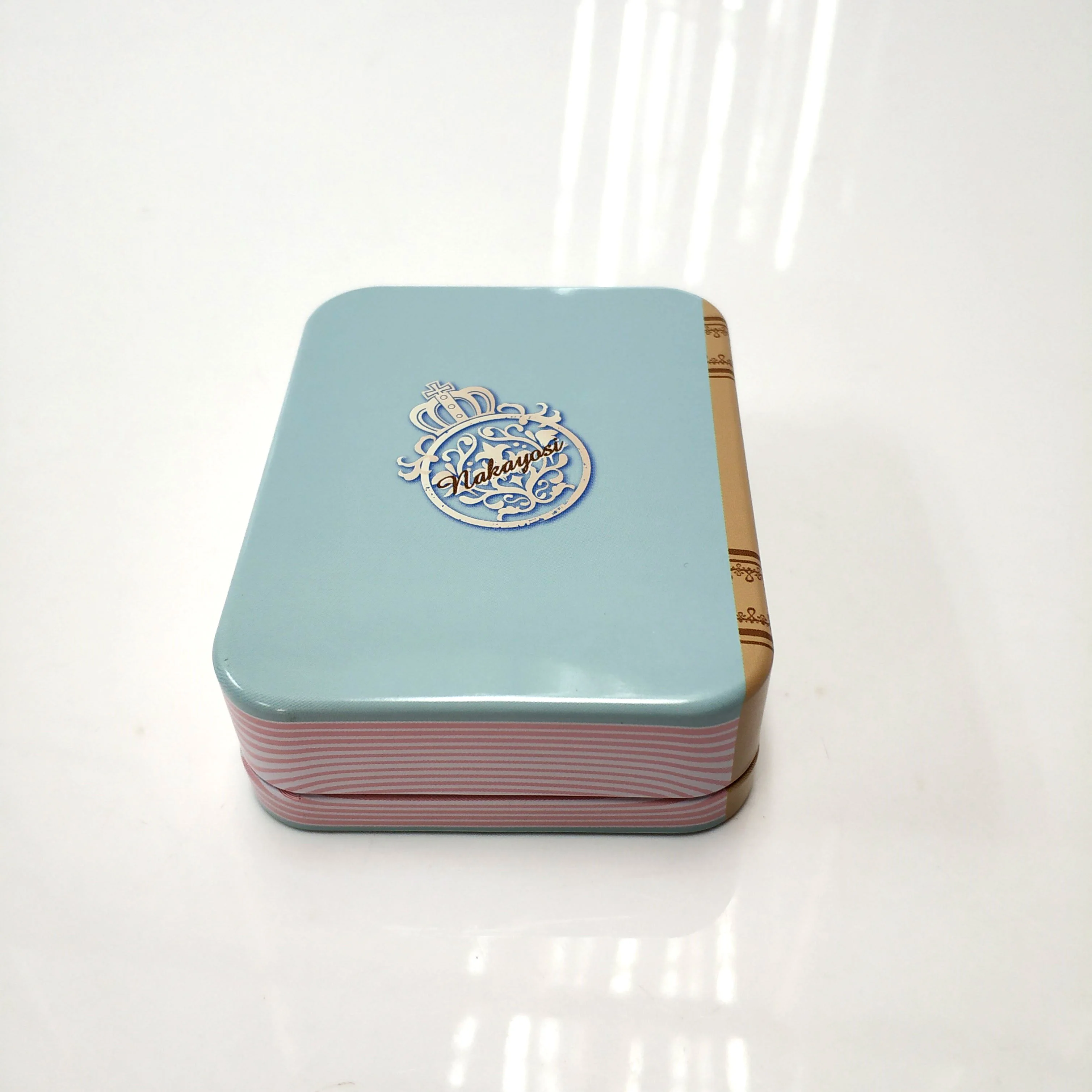 Small hinged lid candy tin box factory price custom metal mint tin can