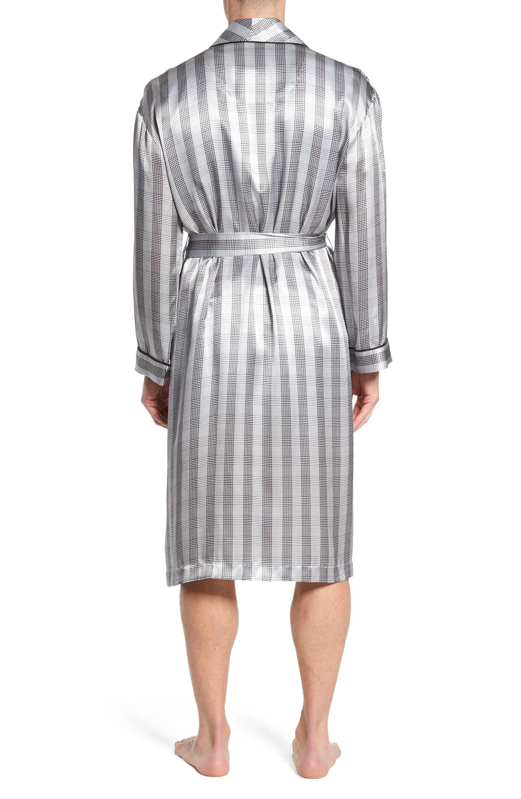 Best quality plaids silk robe for men Custom printing tassels silver satin bathing robe sleepwear