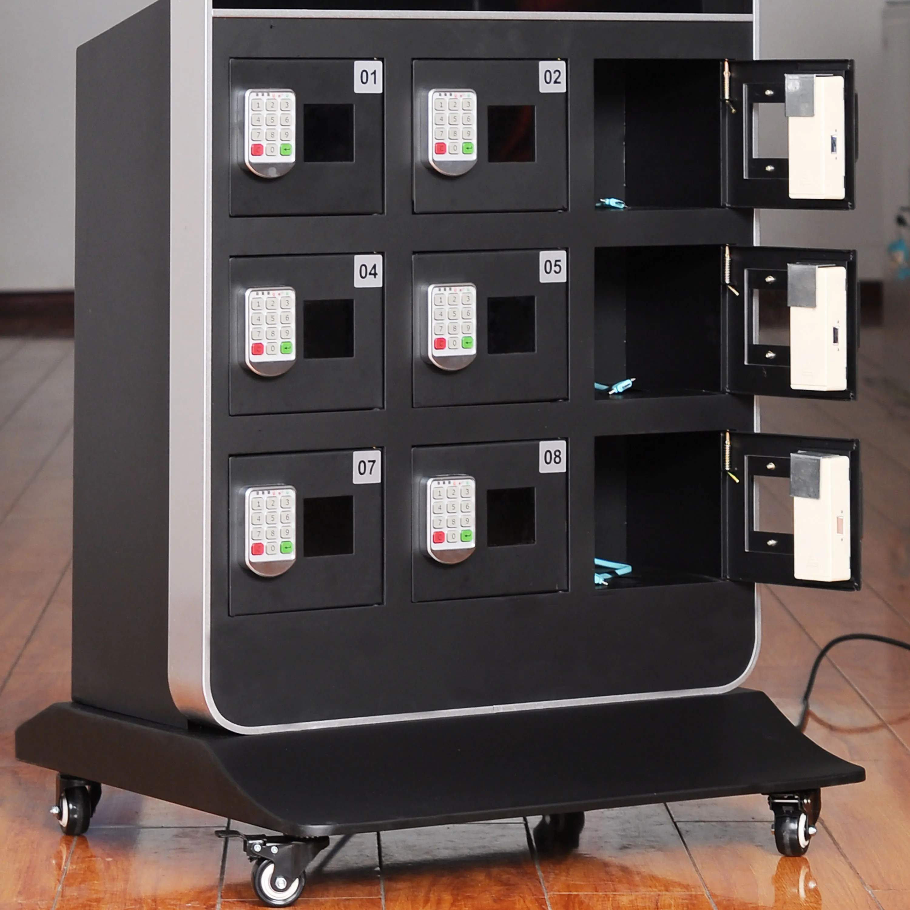 2023 NEW Product Factory Price 43 Inch Digital Signage Kiosk Totem Advertisement Touch Screen Cell Phone Charging Station