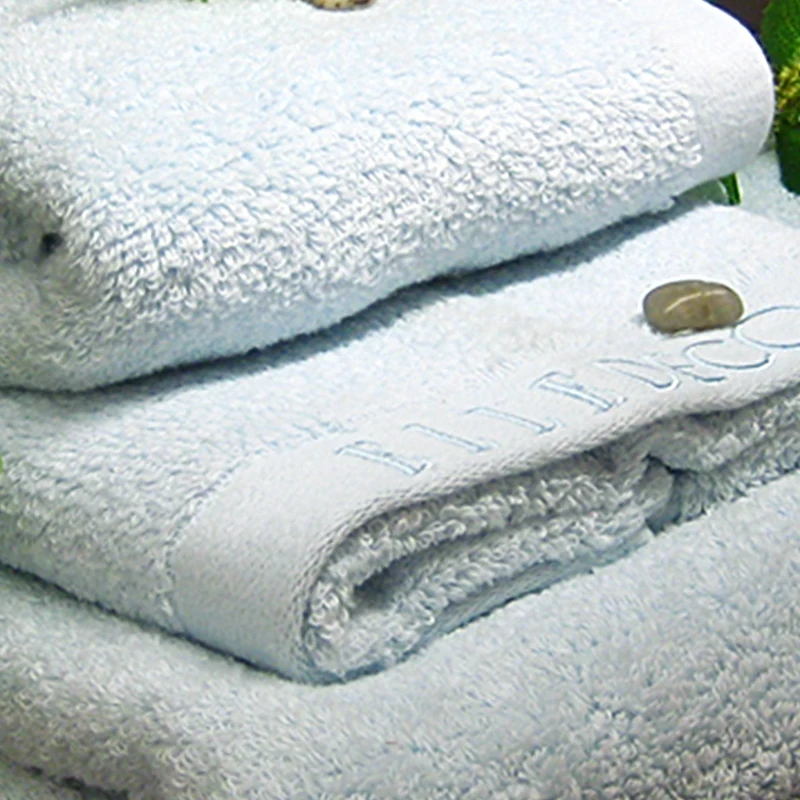 Softtextile New Style Custom Color And Logo 2018 New Elegant Eco-Friendly Floral Printed Small 100% Cotton Hotel Bath Towel