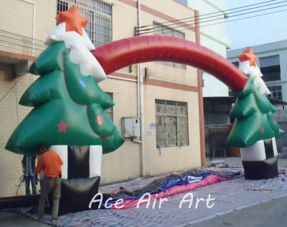 New Design Outdoor Inflatable Christmas Tree Arch Luxury PVC Balloon for Xmas Festival Waterproof Christmas Decoration