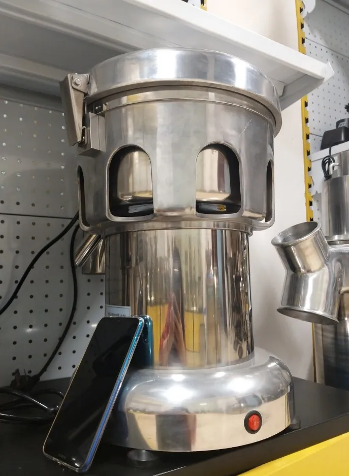 automatic electric mini  portable orange vegetable juicer dispenser machine commercial fruit juicer maker