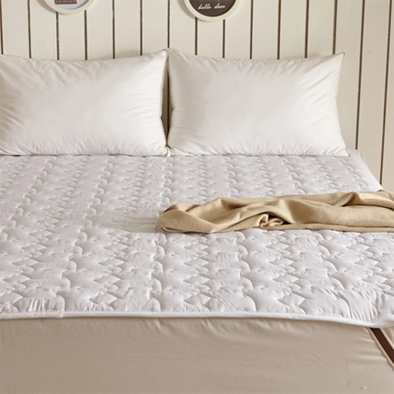 Guangzhou best price dog quilted hospital mattress topper mattress waterproof sheet protector