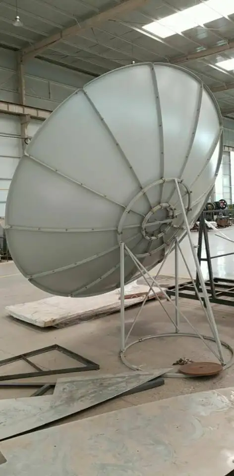 OUTDOOR OFFSET C-BAND BIG SATELLITE TV ANTENNA