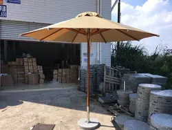 2.7M outdoor wood material  umbrella with high waterproof fabric heavy base