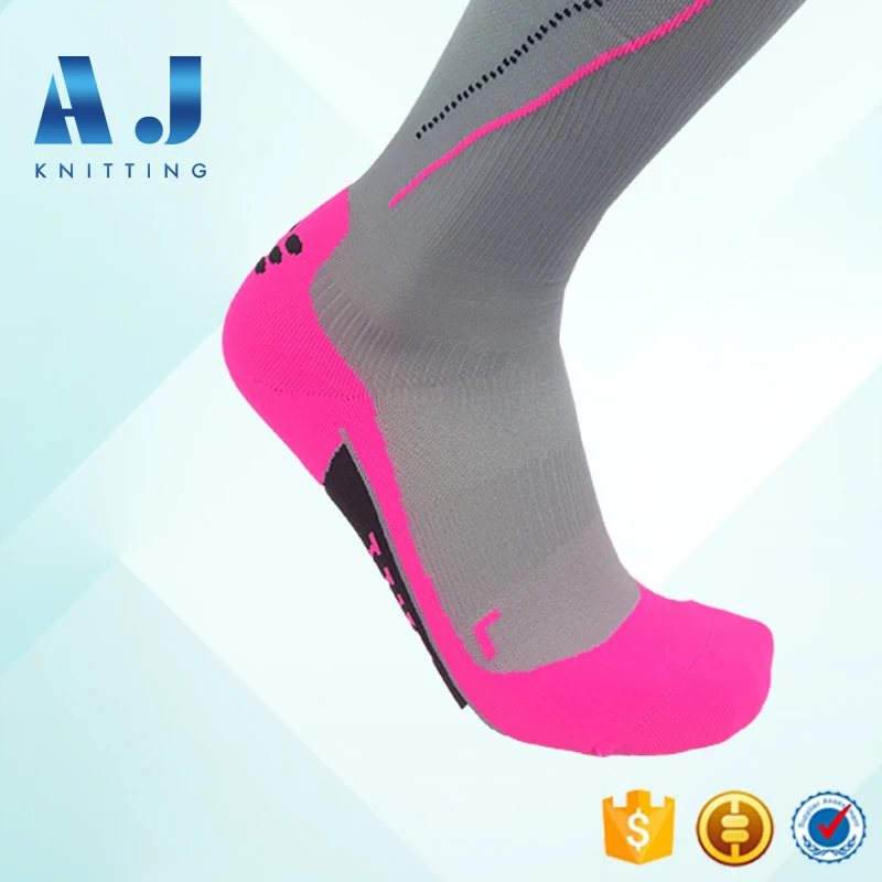 AJ 1822 New Fancy Mens 20-30mmHg Grey Pink Sport Running Nylon Compression Socks Manufacturer