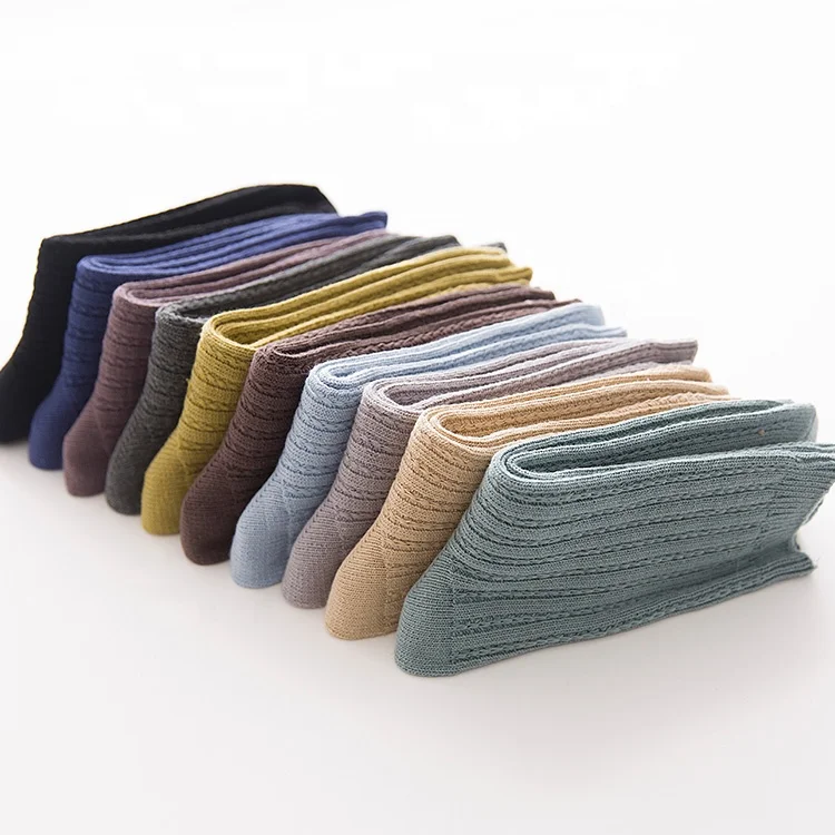 Cheap Autumn winter solid color unique design skin-friendly men crew socks,wholesale fashion custom polyester men sport crew sock