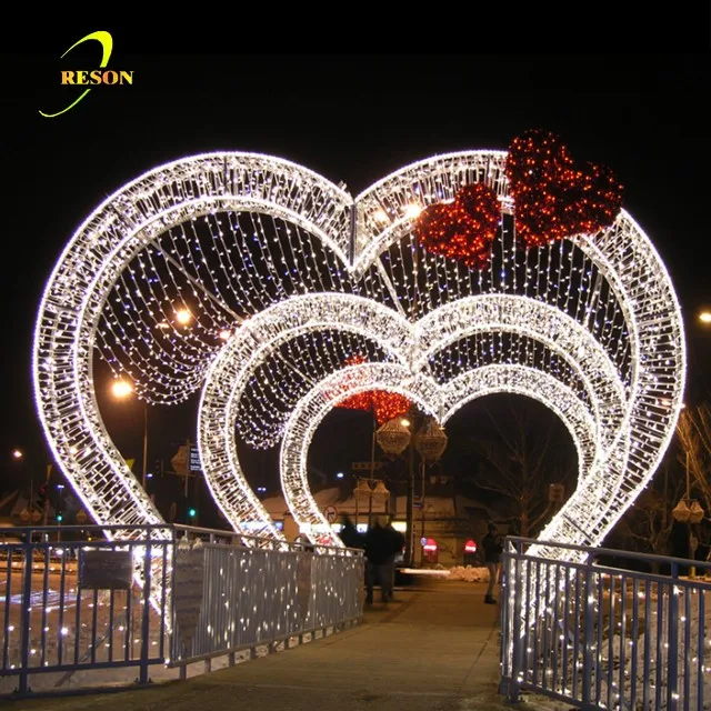 2024 New Design Outdoor Valentines Day Led Lighting Heart Shaped Wedding Arch