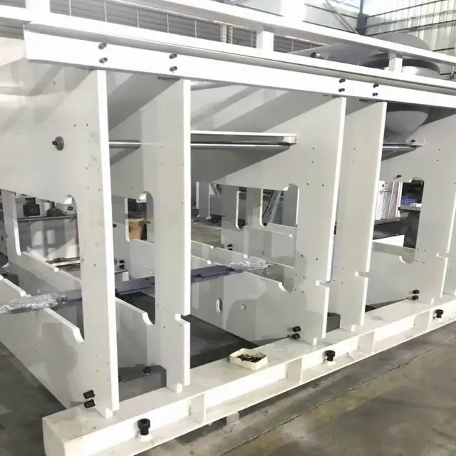High Efficiency High Gloss Foil upper Heating Type Vacuum Membrane Press Laminating Machine 3000 mm