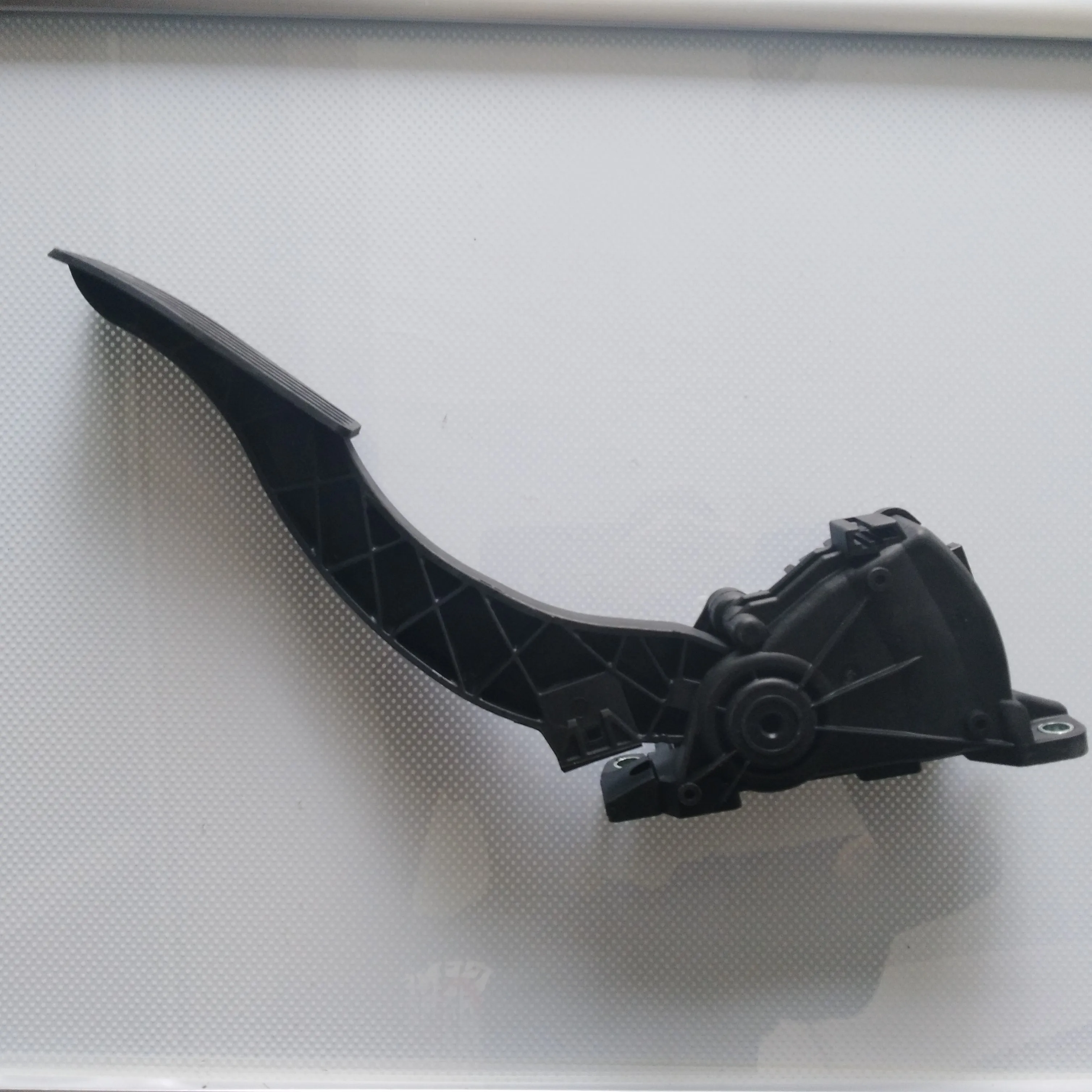 LF479Q Electronic Accelerator Pedal for Lifan X60 OEM S1108110