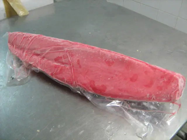BQF Frozen Iqf Fresh Bonito Tuna Fish Purse Light Original Bulk Piece Packaging Package FRESH CHILLED YELLOWFIN TUNA LOINS