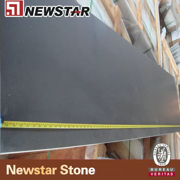 
black basalt paving stones 