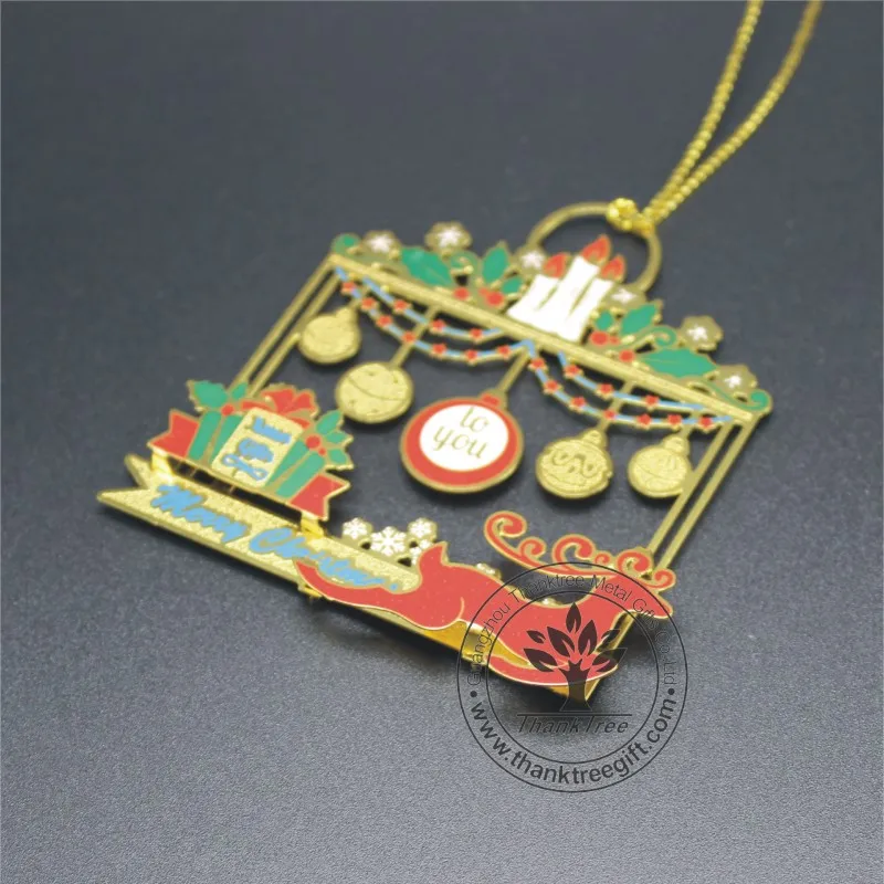 2017 new hot handmade custom logo etched 3d brass Christmas ornament with PVC box