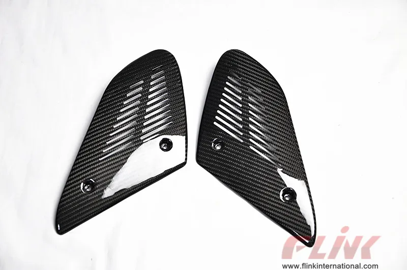 CARBON FIBER UPPER ENGINE COVER - PASSENGER SIDE CARBON PARTS FOR AUDI S4 / A4 B5 2.7