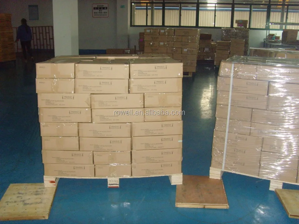 customized men/women body shaped Wholesale price glass Perfume Bottle