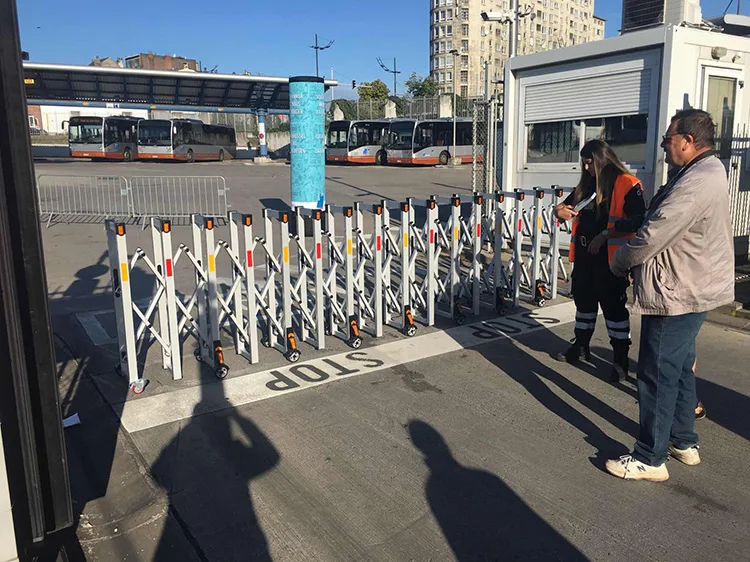 Алюминиевый сплав ручной аккордеон дорожный барьер