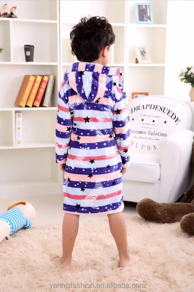 
fashion children bathrobes 6-12 years children bathrobes carol fleece winter robes Kids Hooded Bath Pajamas 