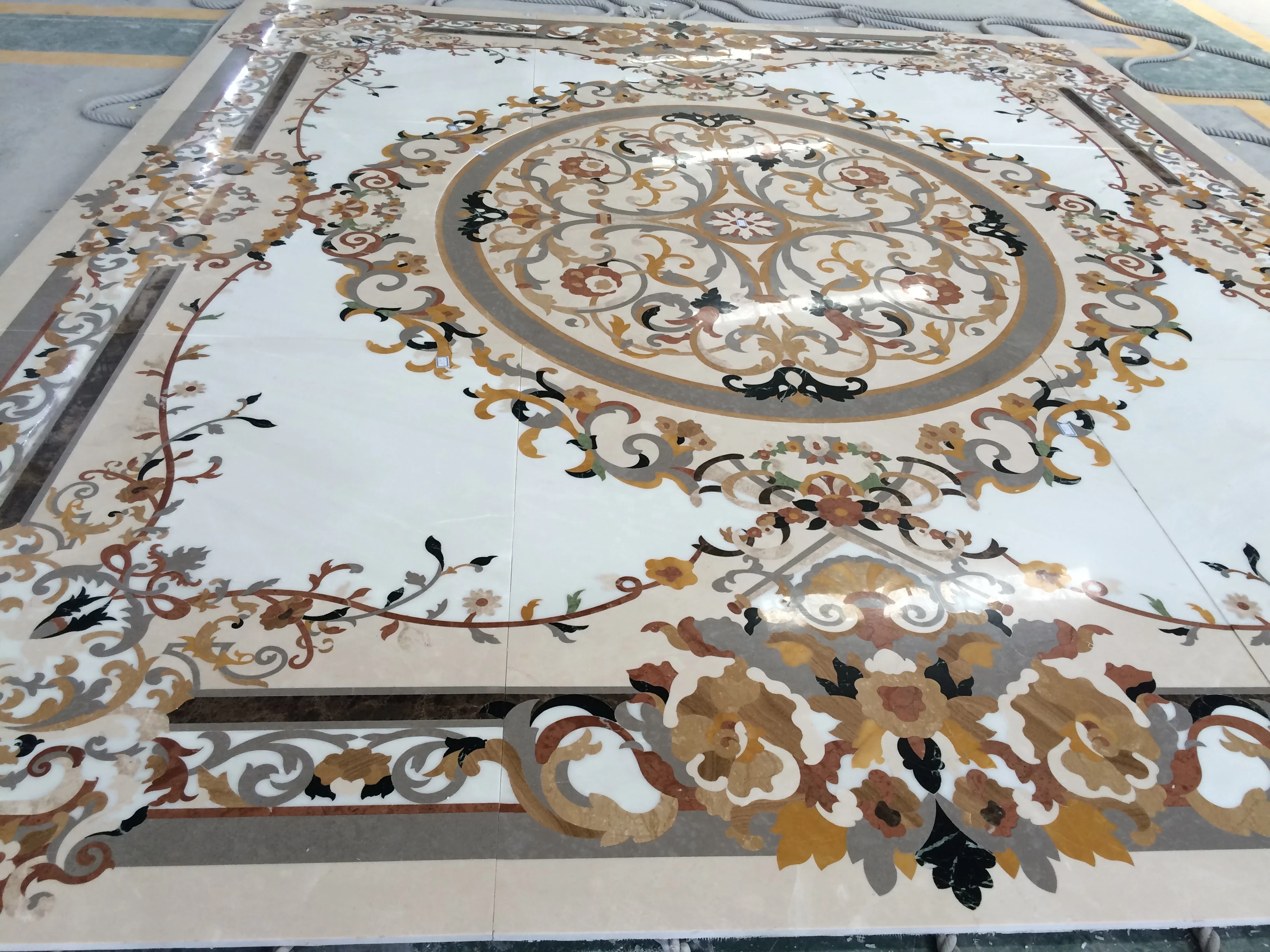 Hotel and villa waterjet marble medallions floor tile for Majlis and Hall lobby in Gulf Arabia countries