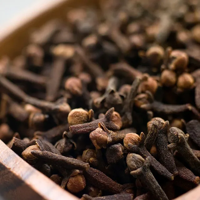 
China Supplier OEM Bulk Packaging Food Seasoning Organic Dried Clove 