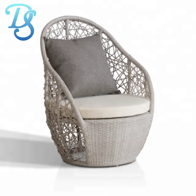 
New coming outdoor garden Casual dining tables and chairs ottoman 