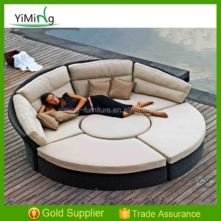 Fashionable new design modern sunbed all weather resin wicker outdoor garden daybed