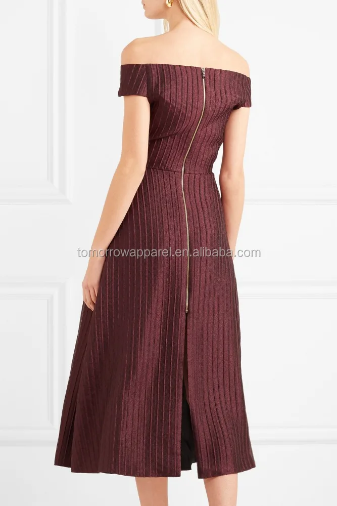 
Off-the-shoulder Metallic Plisse-organza Midi Dress Manufacture Wholesale Fashion Women Apparel (TA3065D) 