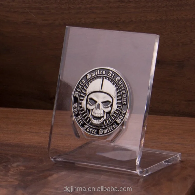 Factory Wholesale Fashion Custom Design Pretty Acrylic Coin Display Stand