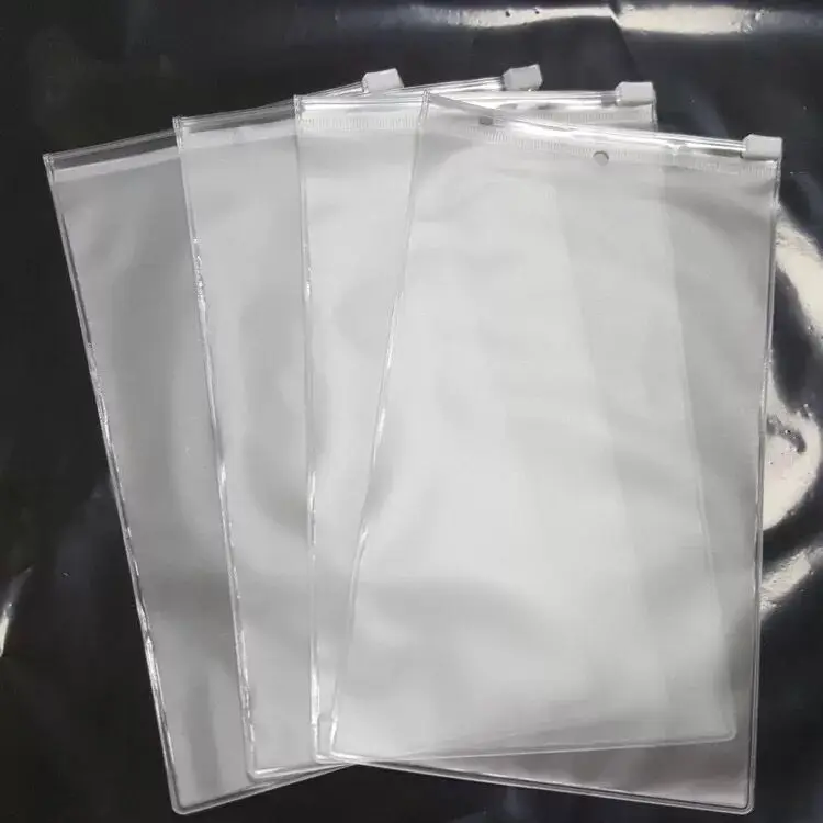 Custom LOGO PE vinyl adhesive zip-lock plastic t-shirt packaging bag