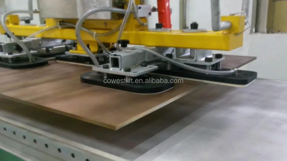 Термостойкий вакуумный подъемник для металла