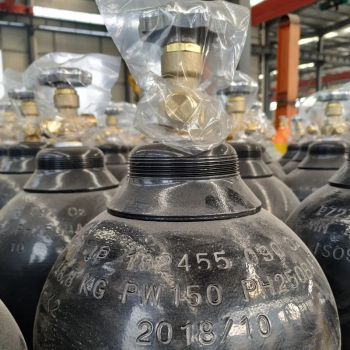 50 liter oxygen cylinder refill with O2 gas with  working pressure 150 bar