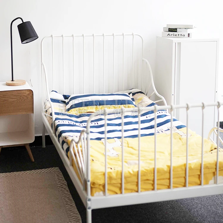 Colorful cheap extensible children iron toddler bed